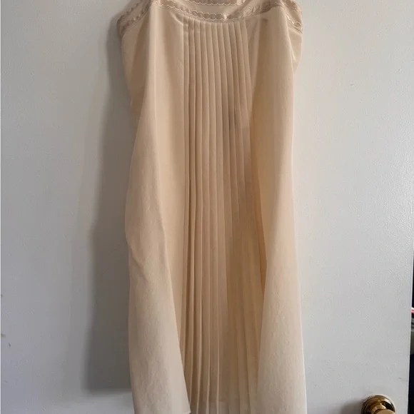 See By Chloe Cream Mini Dress - Picture 2 of 13